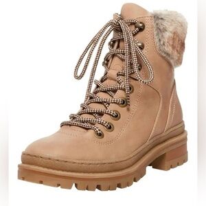 STEVE MADDEN Tan Fur Boots